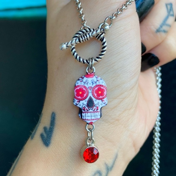 🔴❌ SALE ! red dot items are 2 for $25 . Bundle more than 3 and its $10 each 🙂 - Picture 7 of 8